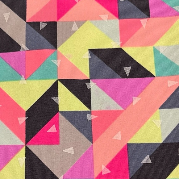 Victoria's Secret VSX Sport Knockout Leggings - Pink, Yellow, Black Size M - Picture 7 of 7